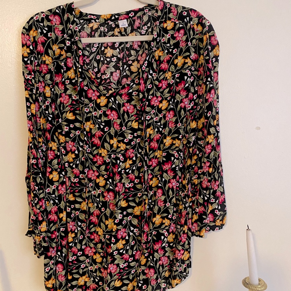 Long Sleeve Flowy Floral Blouse